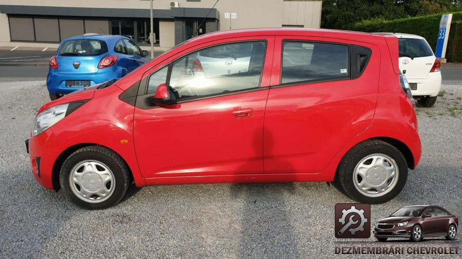 Podea portbagaj chevrolet spark 2011